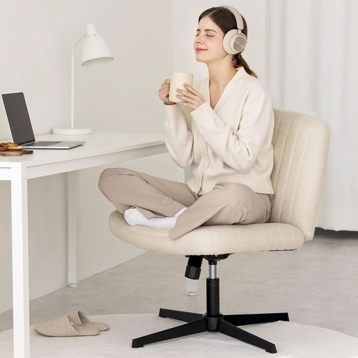 Beige Wide-Seat Adjustable Swivel Office Chair